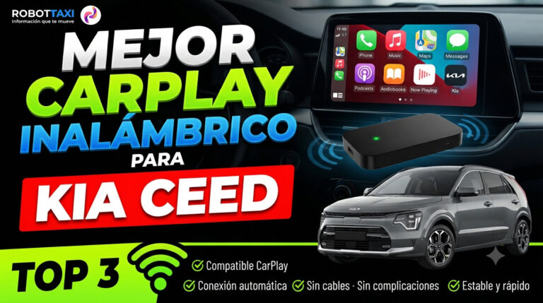 Kia Ceed con pantalla multimedia mostrando Apple CarPlay inalámbrico, varios dispositivos y marcas.